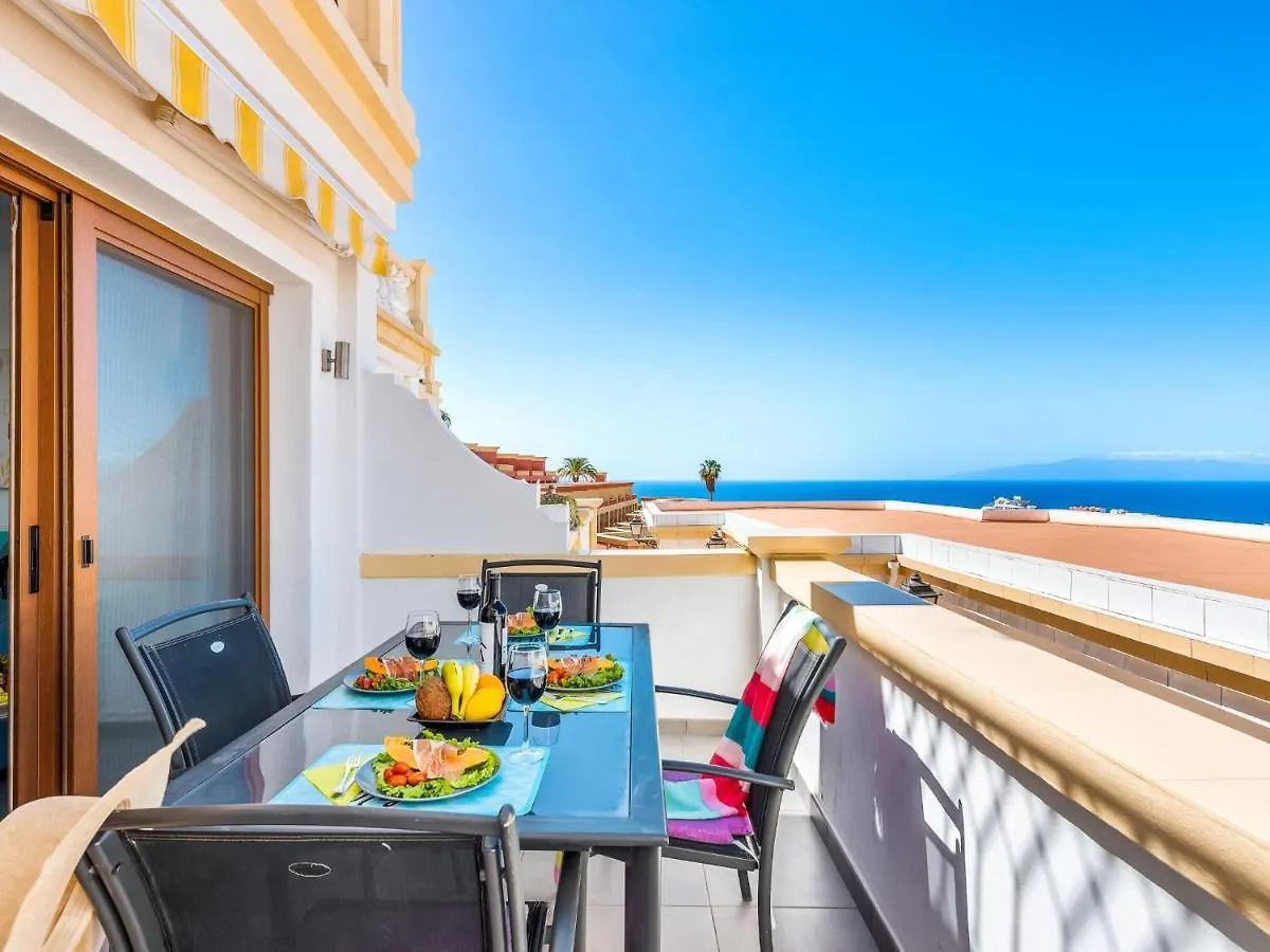 B16 Windsor Park, Exclusive Sea View, Heated Pool Apartment Costa Adeje
