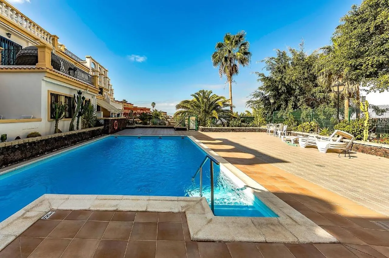 B16 Windsor Park, Exclusive Sea View, Heated Pool Apartment Costa Adeje  Costa Adeje (Tenerife)